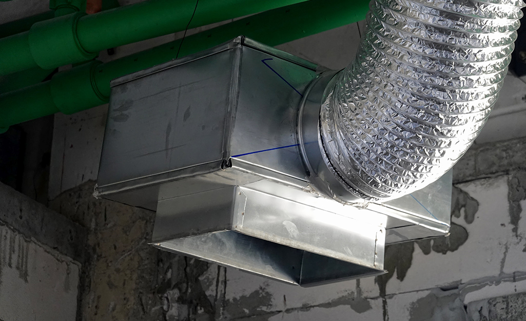 How Dryer Lint Makes Its Way Into Vent Ducts